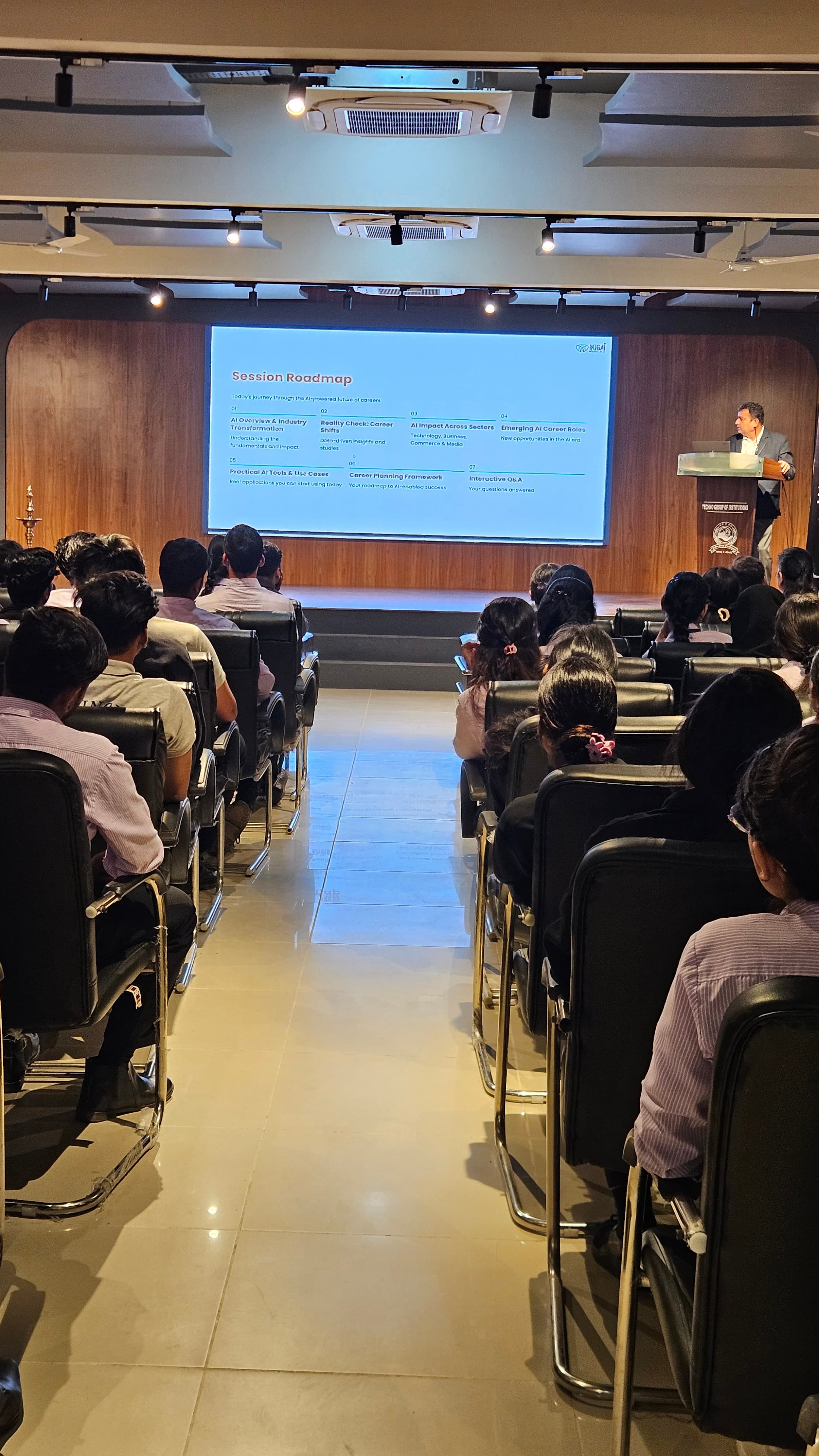 Abhi Gupta addressing students at TIMS auditorium